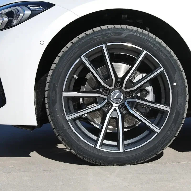 4PCS 62mm Car Wheel Center Hub Emblem For Lexus ES240 ES250 ES350 IS250 IS300 RX270 GS NX300 RX300 RX350 RX400H SL430 CT200